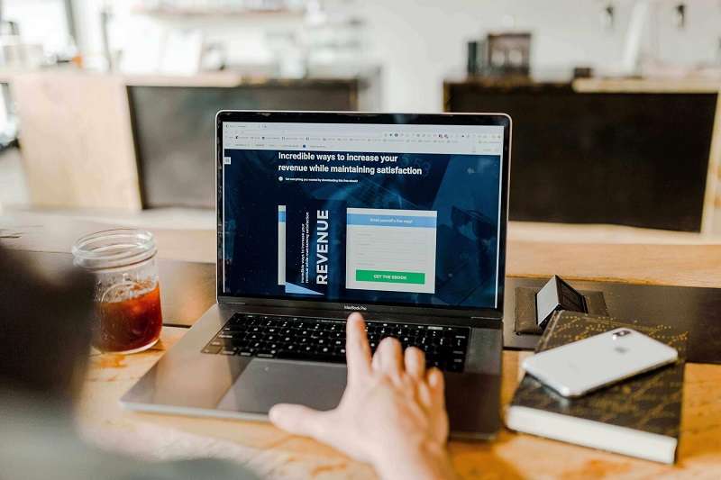 Is PPC The Right Social Media Advertising Strategy For You?